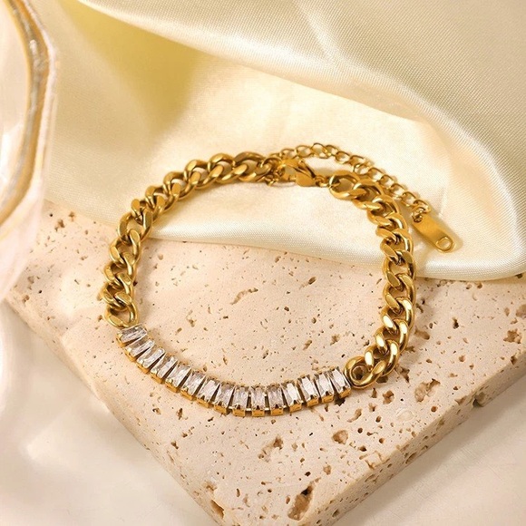 Waterproof Tennis Baguette Bracelet*Cubic Zirconia Diamond18K Gold Link Chain*JD - Picture 4 of 7